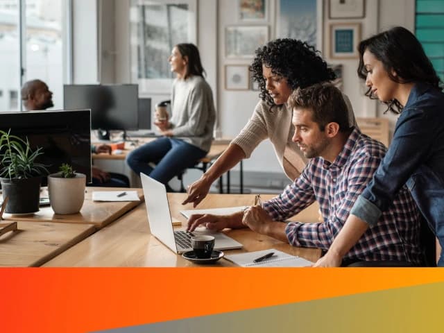 Solution Page Hero Payroll Outsourcing 3